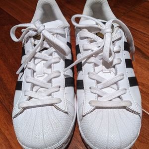 Adidas Superstars Size 8